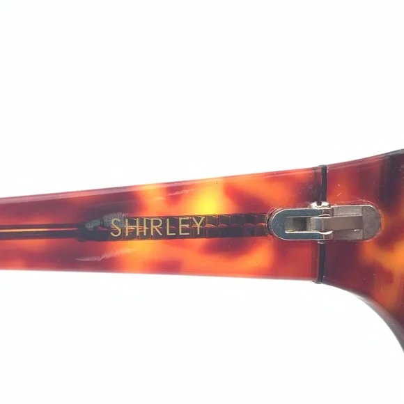 Liz Claiborne Shirley Tortoise Oval Sunglasses Frames - Picture 6 of 6